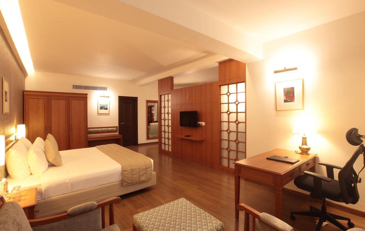 Hotel Monsoon Empress Kochi Exterior foto